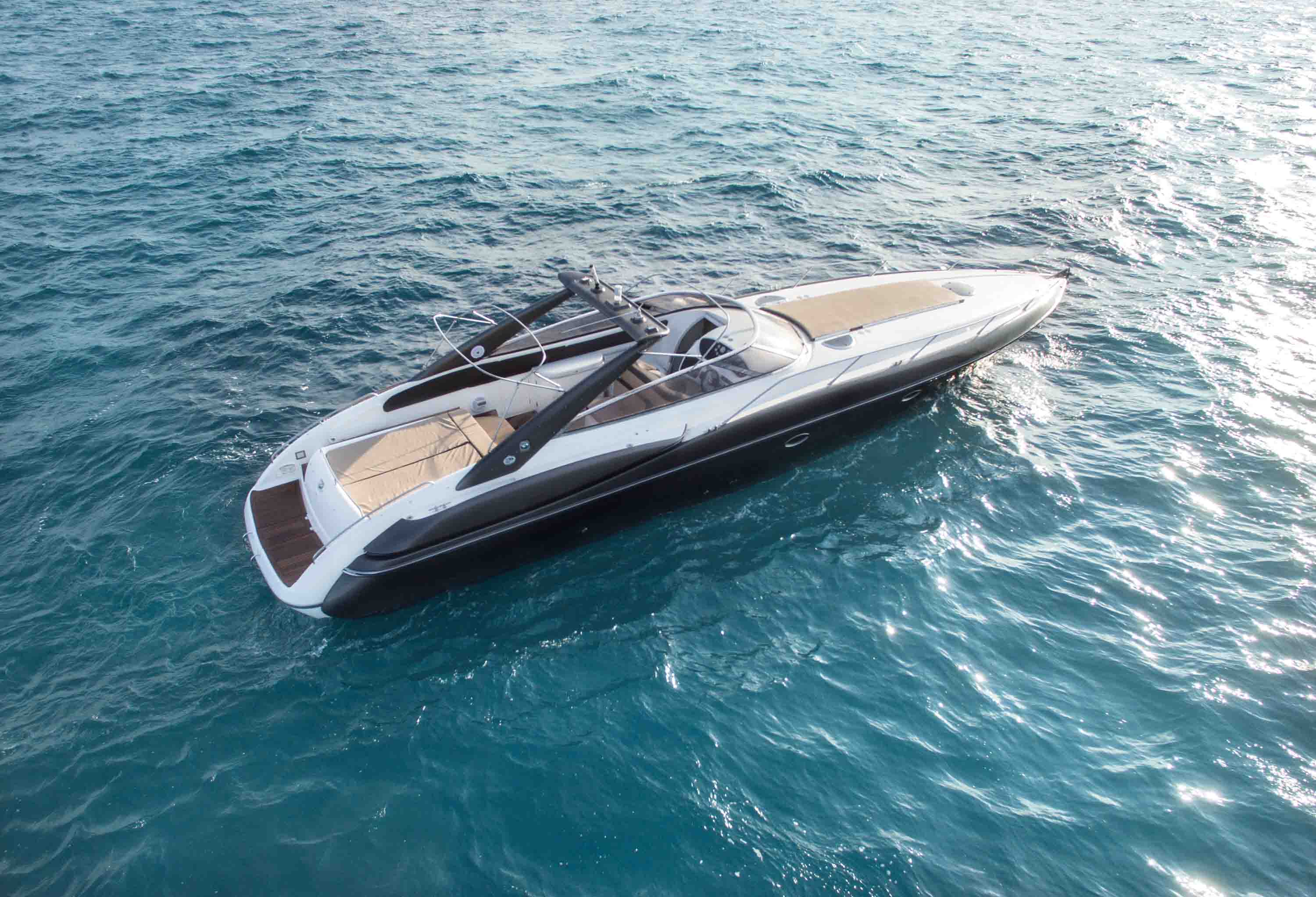 YACHTS 4